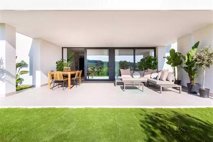 Flat 77m² in USA, Southbury. Priced at 290000€ rent photo-13