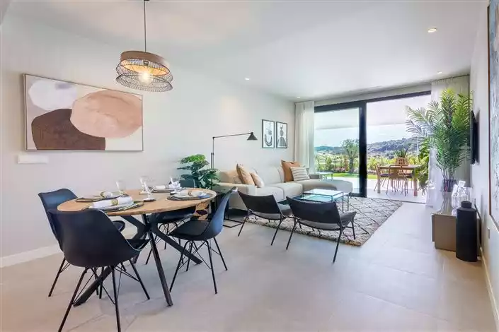 Flat 77m² in USA, Southbury. Priced at 290000€ rent photo-4