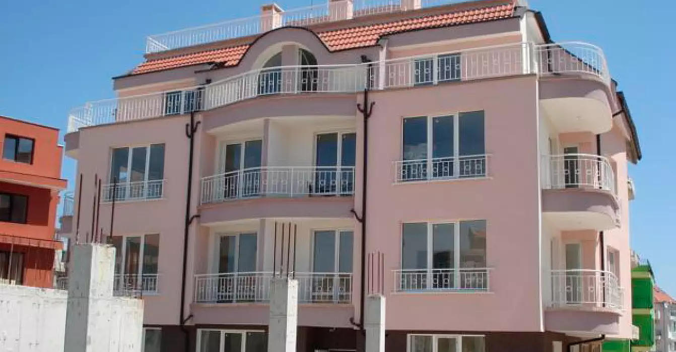 Flat 64m² in Bulgaria, Nessebar. Priced at 38500€ rent photo-1