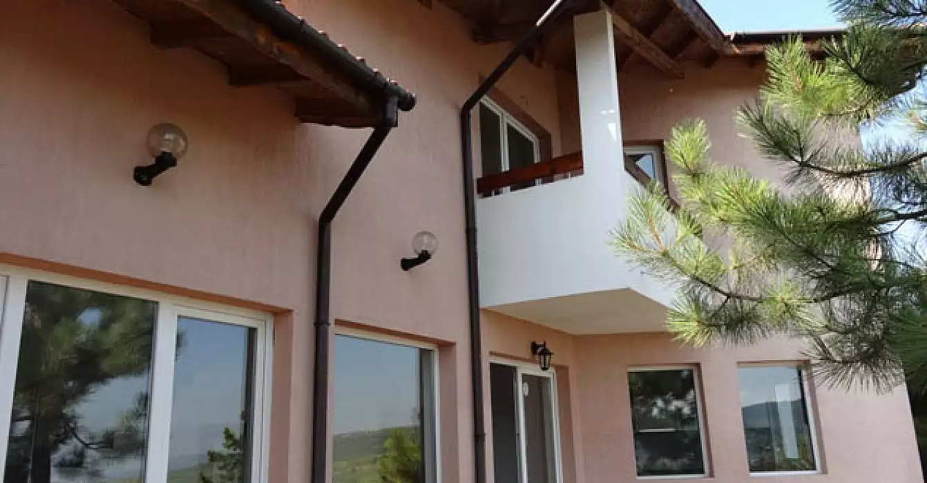 Villa 180m² in Georgia, Kobuleti. Priced at 110000€ rent photo-1