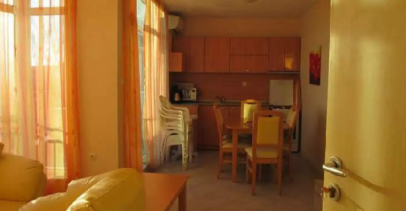 Flat 80m² in Bulgaria, Sunny Beach. Priced at 42000€ rent photo-1