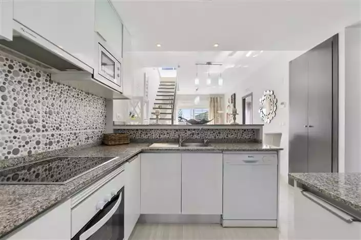 Flat 73m² in Spain, Orihuela Costa. Priced at 199000€ rent photo-12