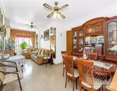 Buy in Spain for 92260€