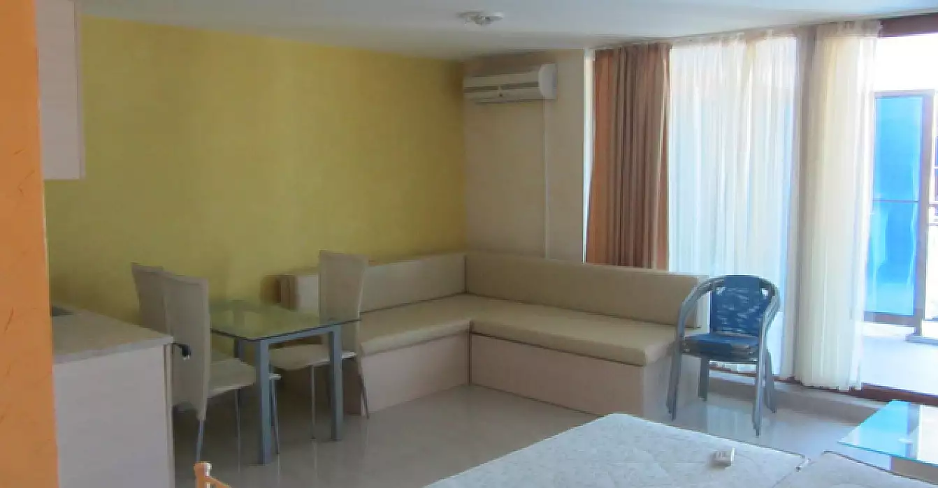 Flat 45m² in Bulgaria, Sunny Beach. Priced at 24000€ rent photo-1