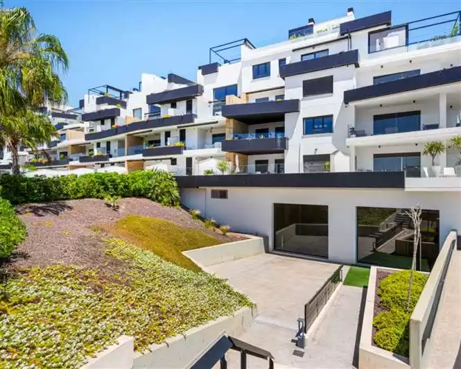 Other Properties 72m² in Portugal, Povoie de Varzine. Priced at 329000€ rent photo-32