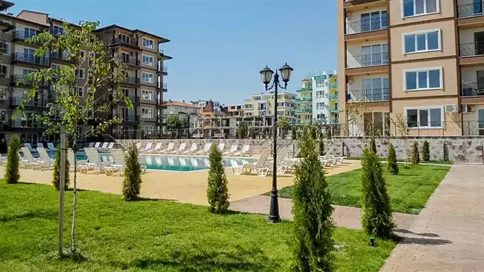 Flat 64m² in Bulgaria, Ravda. Priced at 72000€ rent photo-29
