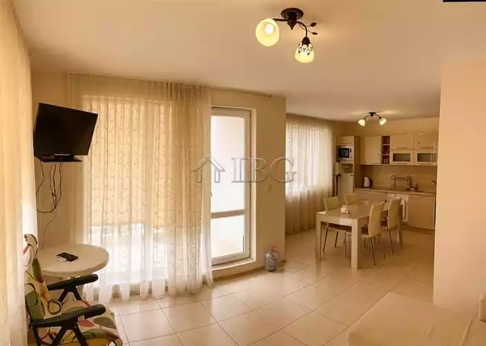 Flat 64m² in Bulgaria, Ravda. Priced at 72000€ rent photo-3