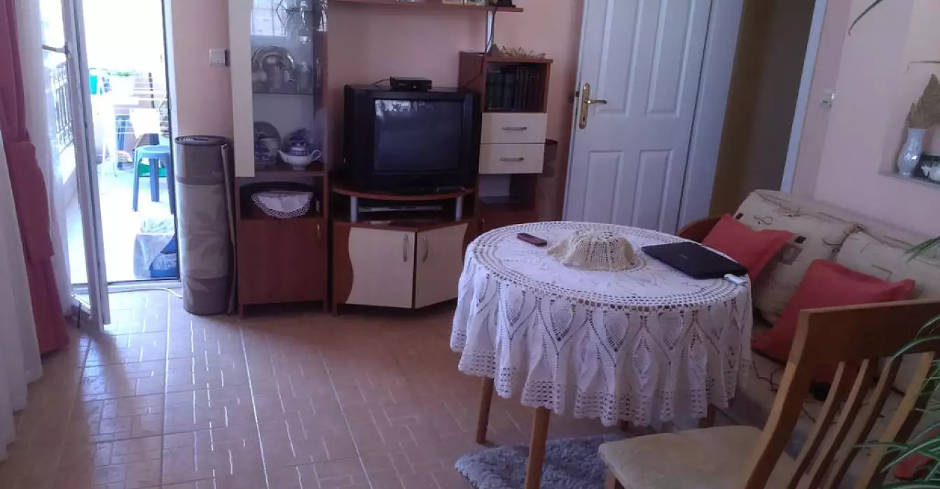 Flat 60m² in Bulgaria, Nessebar. Priced at 29000€ rent photo-1