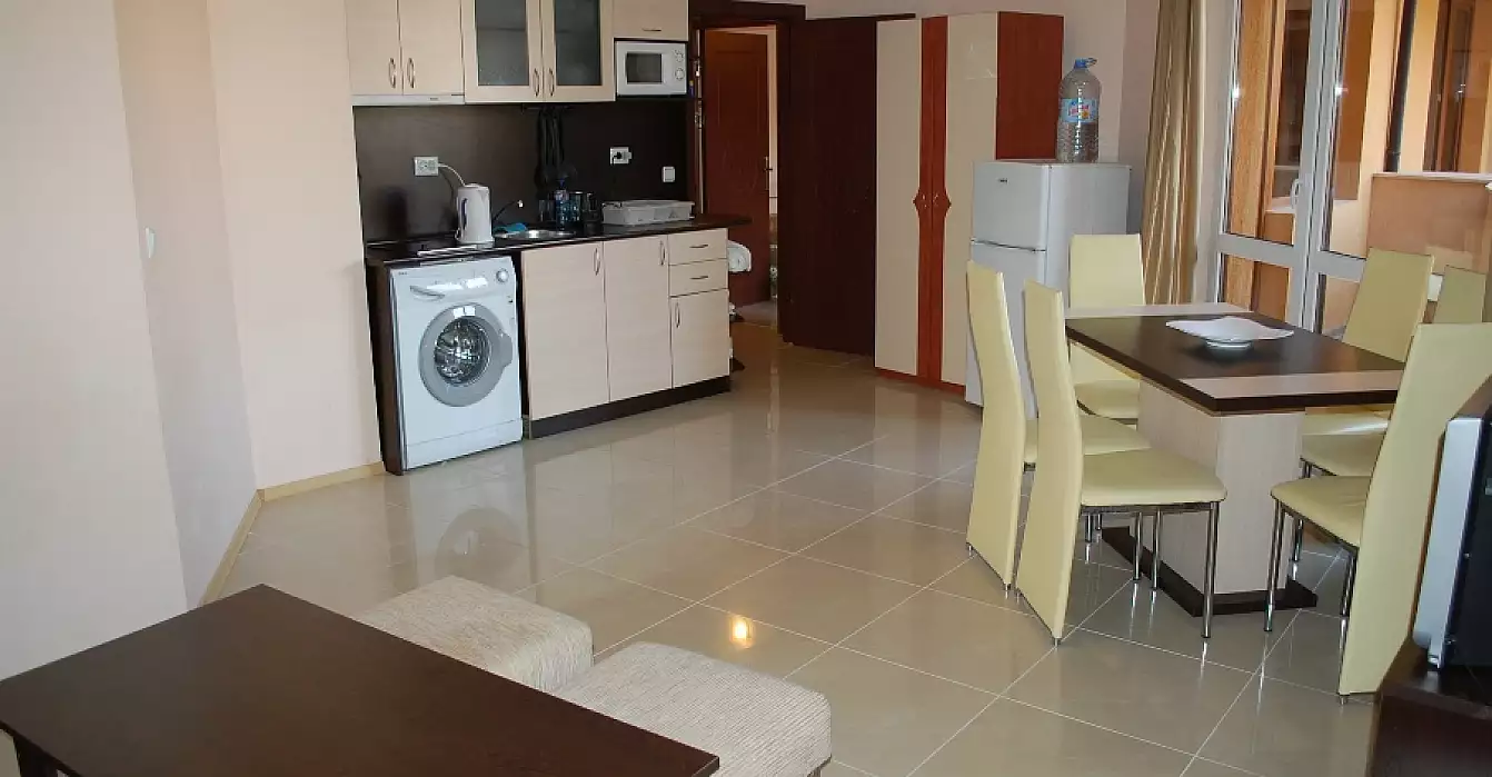 Flat 90m² in Bulgaria, Sunny Beach. Priced at 75000€ rent photo-1