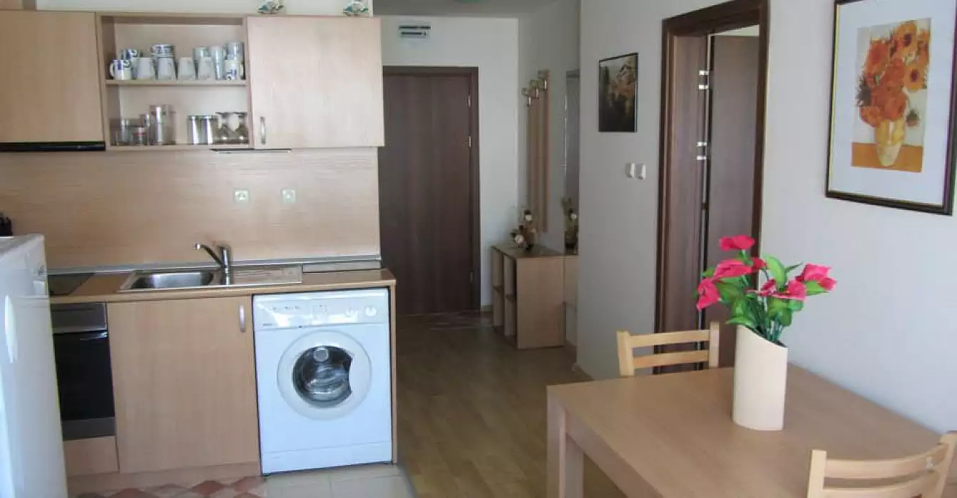 Flat 59m² in Bulgaria, Nessebar. Priced at 58700€ rent photo-1