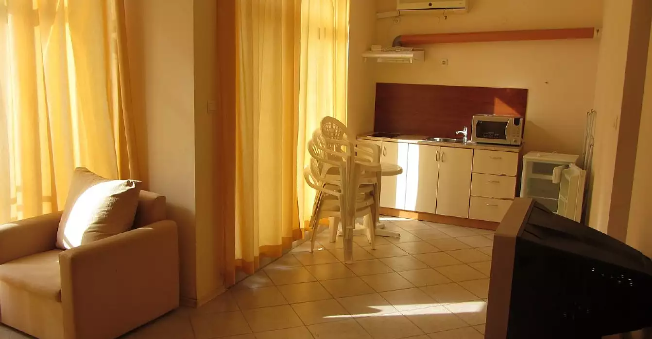 Flat 80m² in Bulgaria, Sunny Beach. Priced at 42500€ rent photo-1