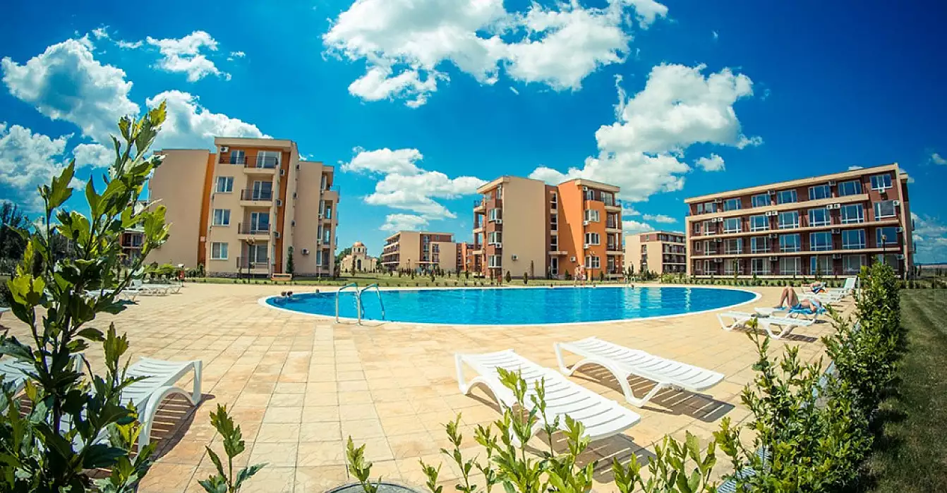 Flat 40m² in Bulgaria, Sunny Beach. Priced at 17000€ rent photo-1