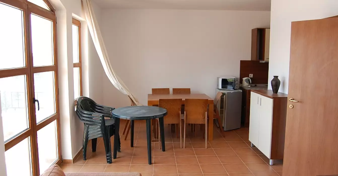 Flat 76m² in Bulgaria, Kosharitsa. Priced at 35300€ rent photo-1