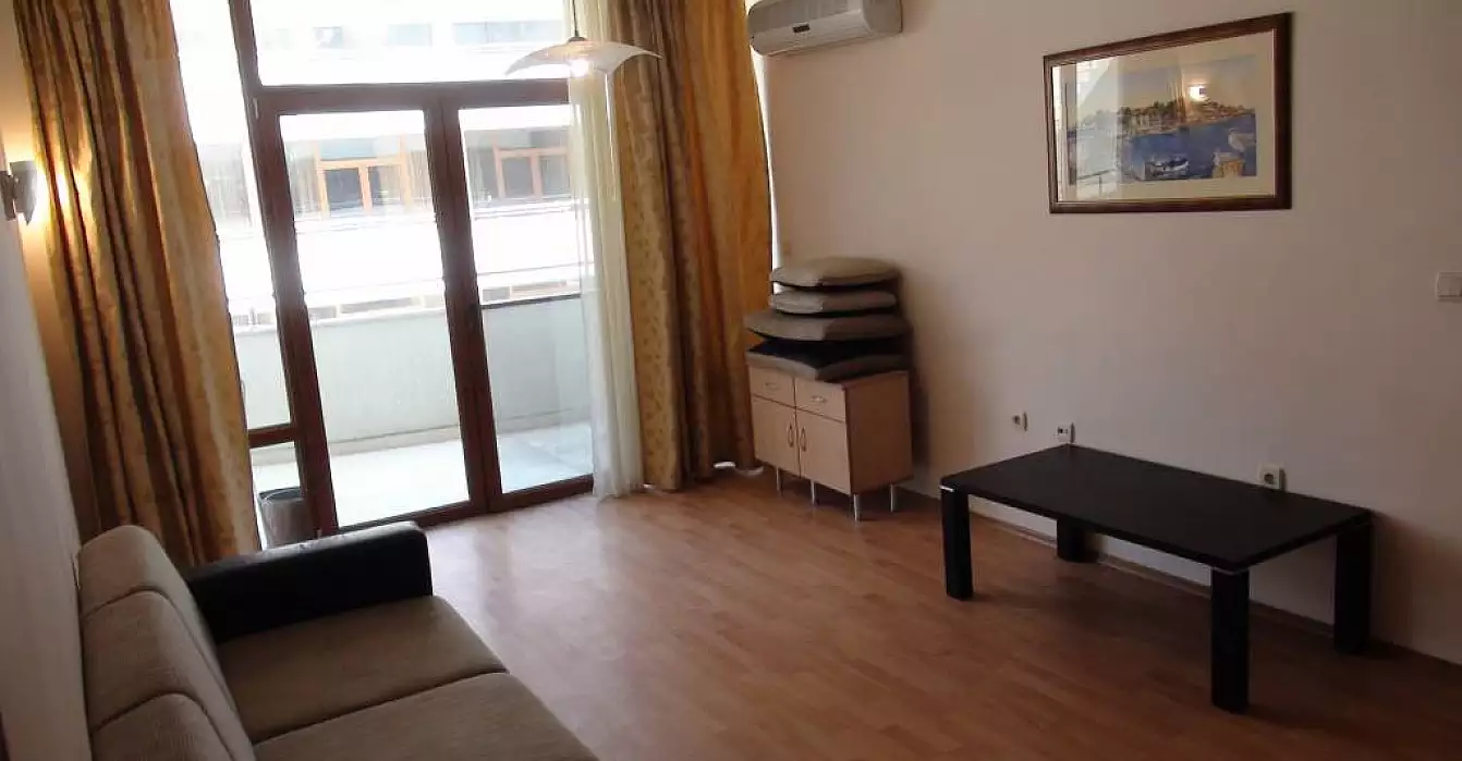 Flat 72m² in Montenegro, Herceg Novi. Priced at 25000€ rent photo-1
