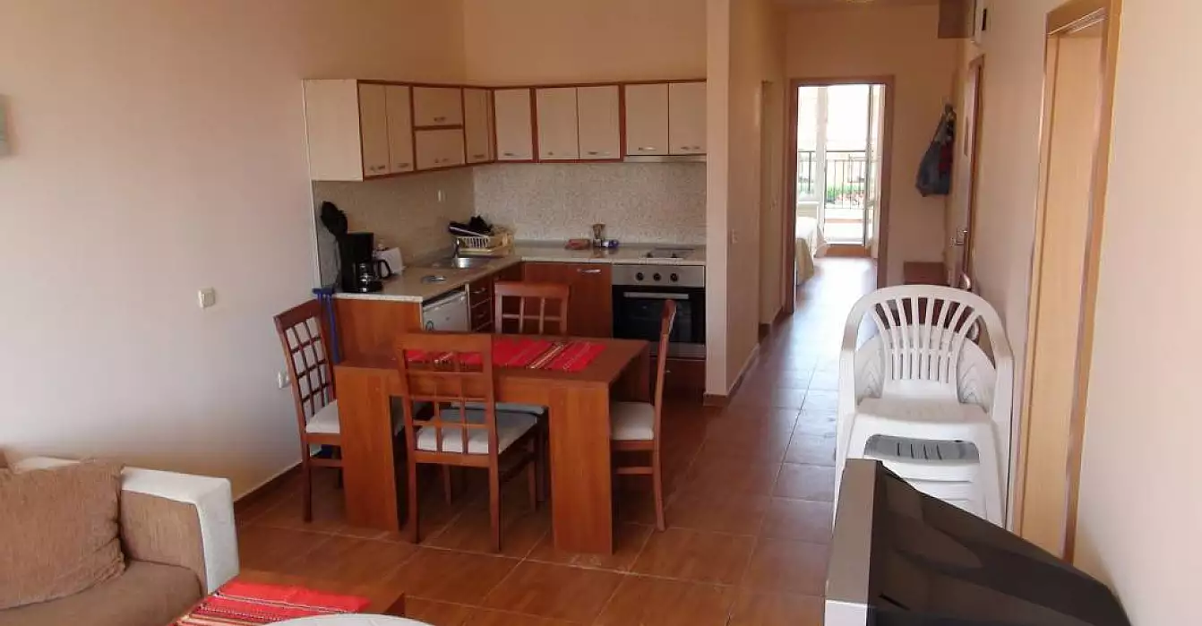 Flat 98m² in Bulgaria, Sveti Vlas. Priced at 55995€ rent photo-1