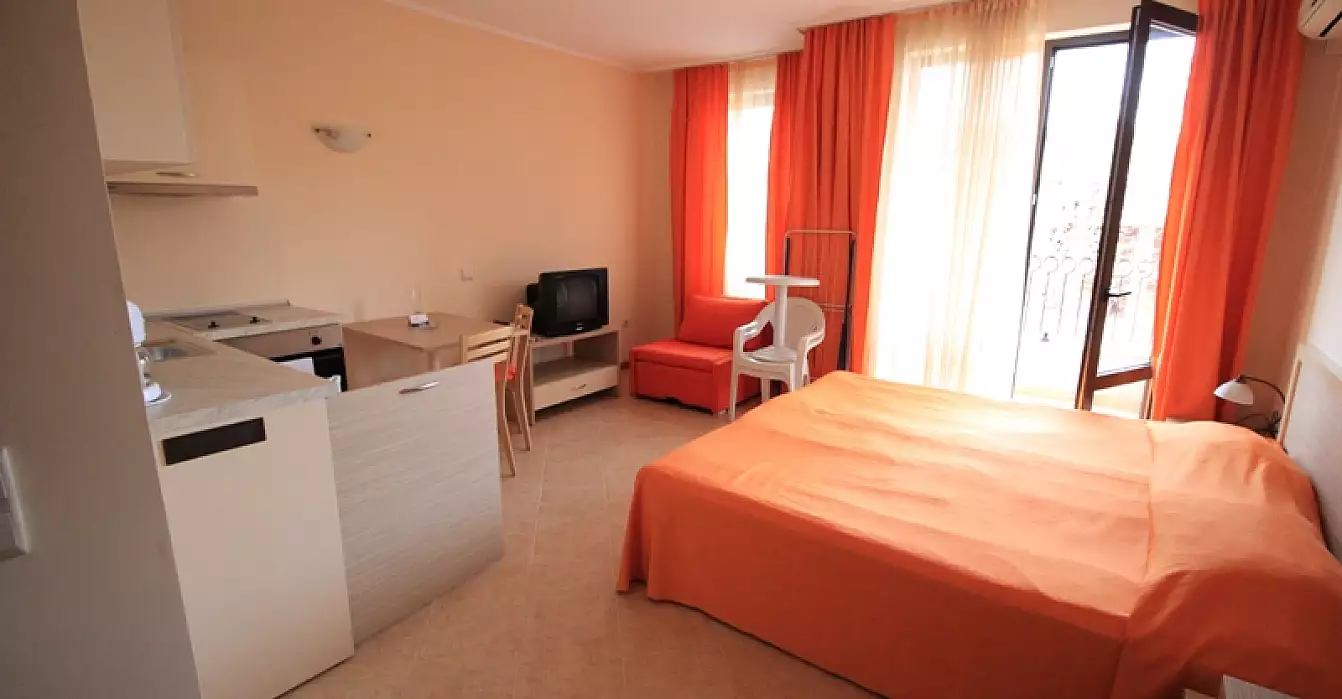 Flat 39m² in Bulgaria, Sunny Beach. Priced at 20000€ rent photo-1