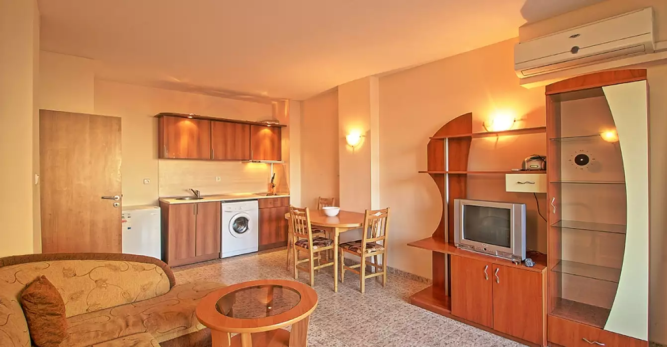 Flat 63m² in Bulgaria, Sunny Beach. Priced at 30900€ rent photo-1
