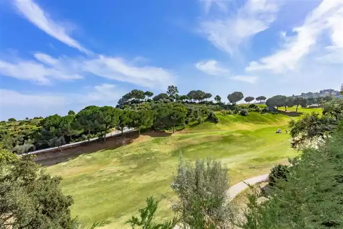 Flat 76m² in Spain, La Cala de Mijas. Priced at 440000€ rent photo-7