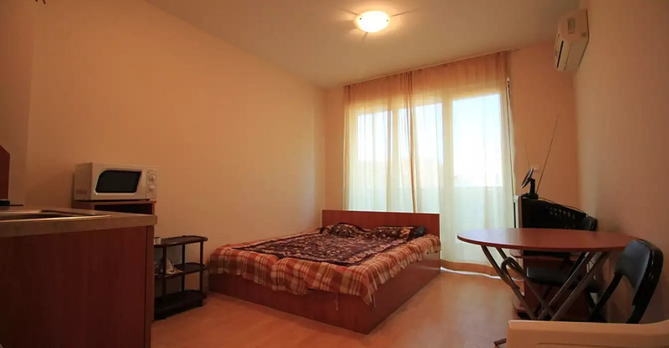 Flat 35m² in Bulgaria, Sunny Beach. Priced at 14000€ rent photo-1