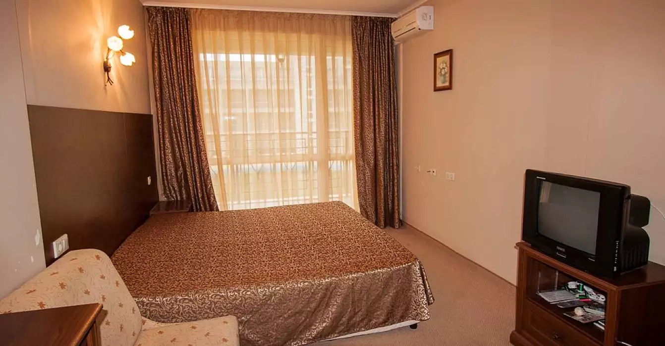 Flat 38m² in Bulgaria, Pomorie. Priced at 30000€ rent photo-1