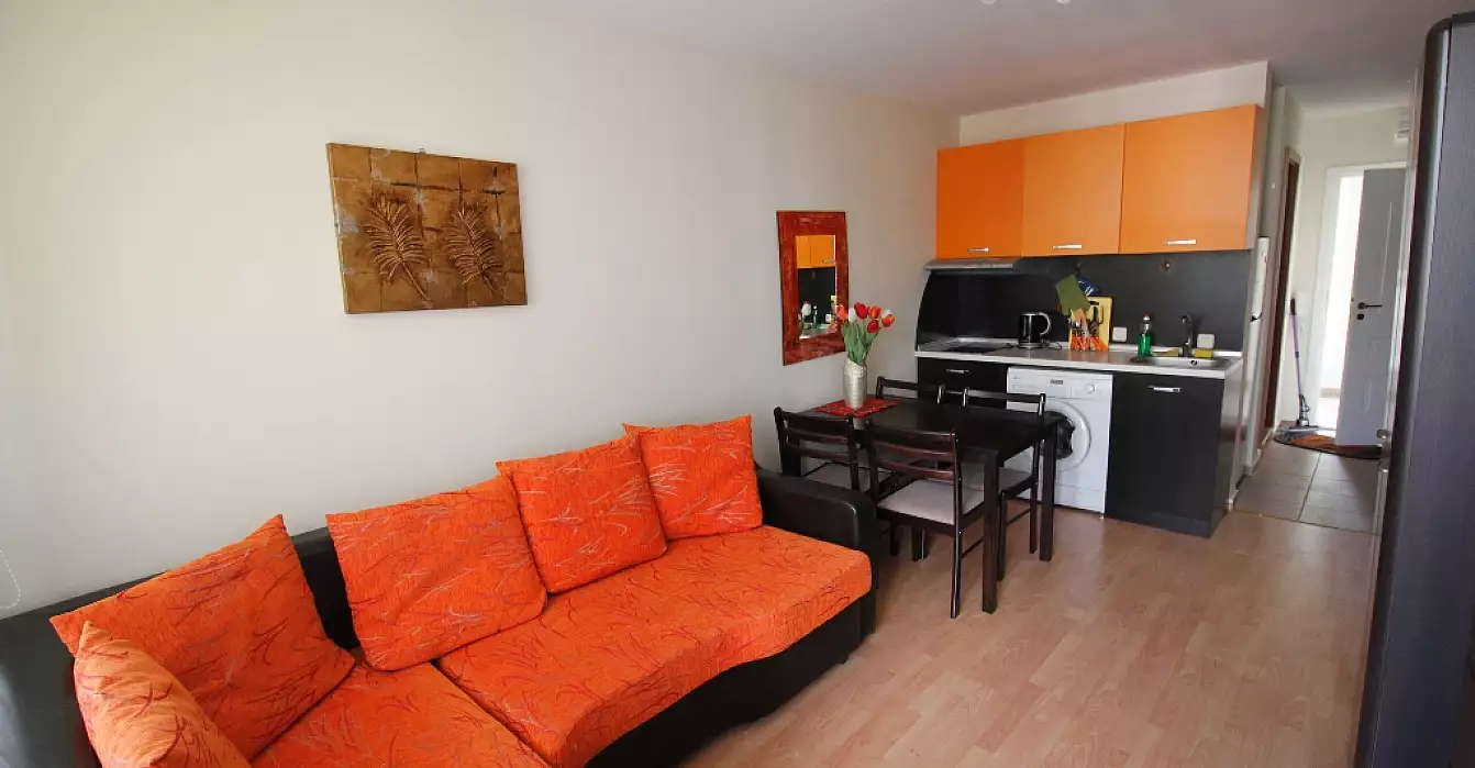Flat 35m² in Bulgaria, Sunny Beach. Priced at 15000€ rent photo-1