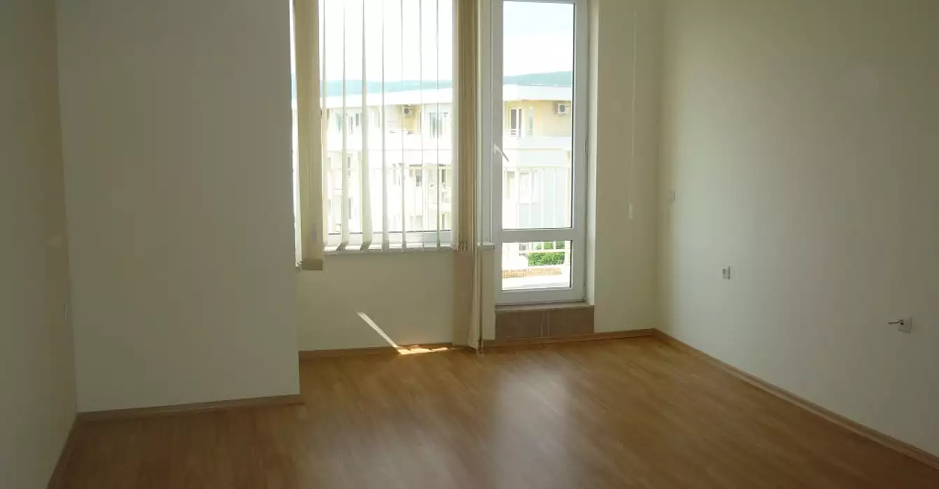 Flat 64m² in Bulgaria, Sunny Beach. Priced at 21000€ rent photo-1