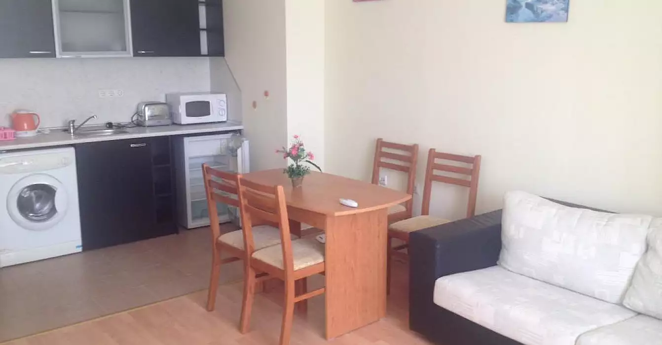 Flat 64m² in Bulgaria, Sunny Beach. Priced at 25200€ rent photo-1
