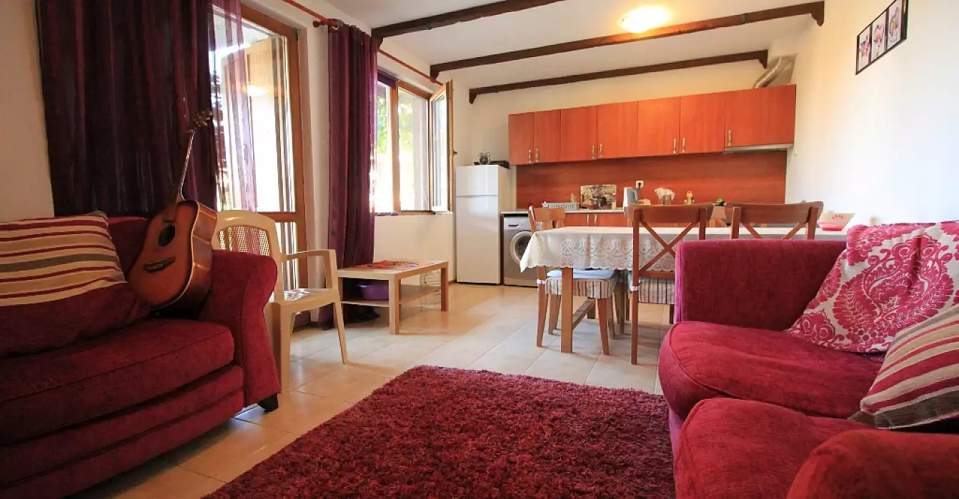 Flat 100m² in Bulgaria, Kosharitsa. Priced at 36000€ rent photo-1