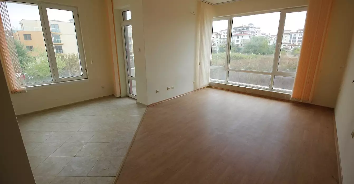 Flat 38m² in Bulgaria, Nessebar. Priced at 18000€ rent photo-1