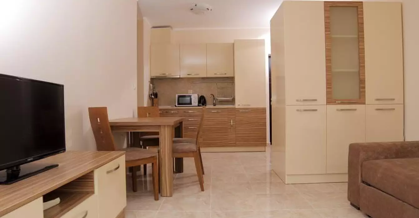 Flat 68m² in Bulgaria, Nessebar. Priced at 53300€ rent photo-1