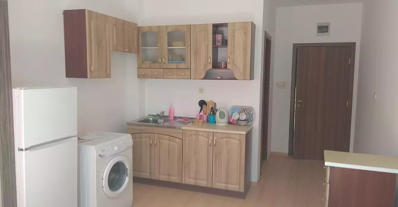 Flat 25m² in Bulgaria, Sunny Beach. Priced at 8500€ rent photo-1