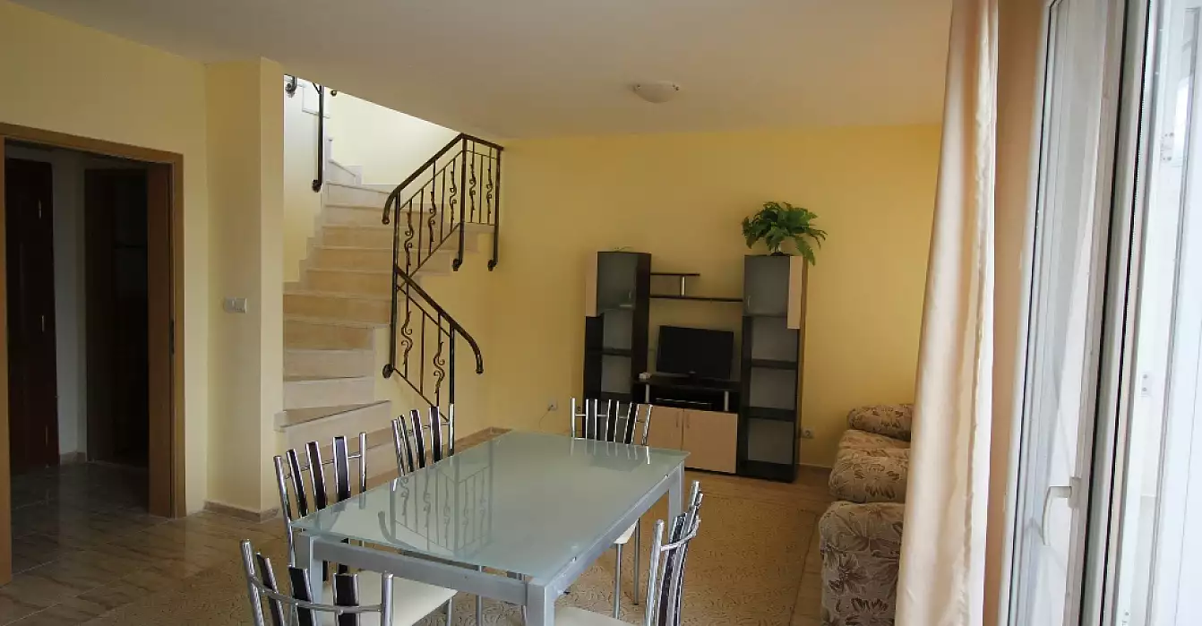 Flat 150m² in Bulgaria, Sunny Beach. Priced at 56000€ rent photo-1