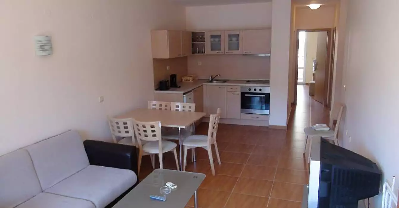 Flat 98m² in Bulgaria, Sveti Vlas. Priced at 53995€ rent photo-1