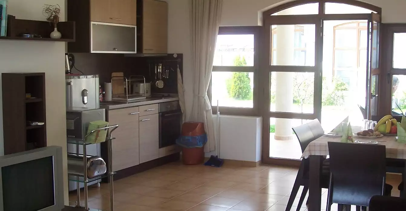 Flat 84m² in Bulgaria, Kosharitsa. Priced at 39000€ rent photo-1
