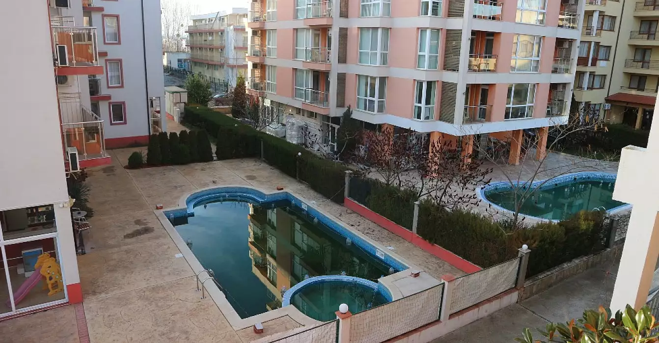 Flat 70m² in Bulgaria, Sunny Beach. Priced at 34500€ rent photo-1