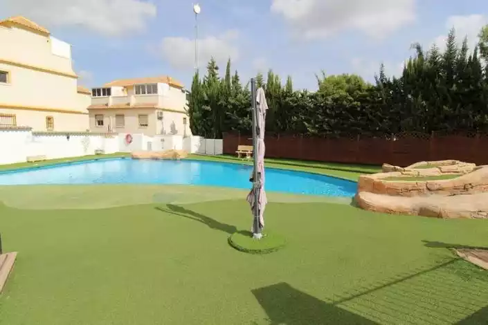 Townhouse 63m² in Spain, Algorfa. Priced at 94500€ rent photo-21