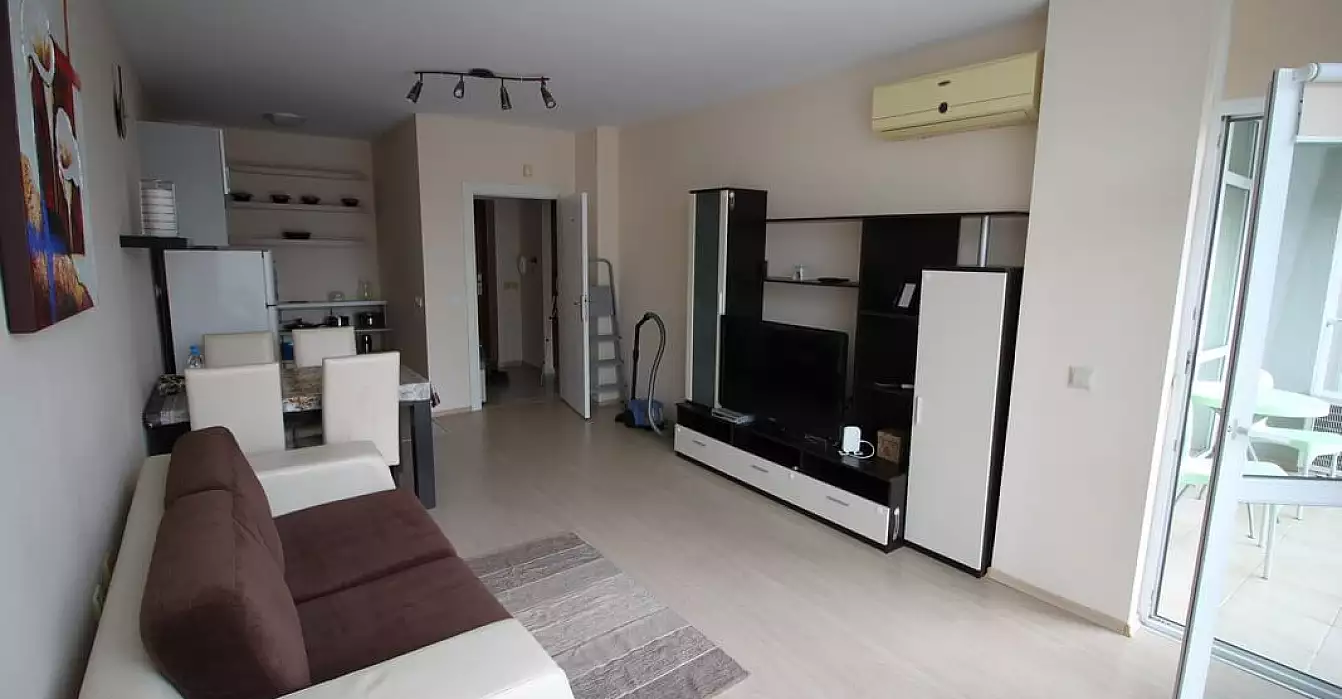 Flat 65m² in Bulgaria, Sunny Beach. Priced at 29999€ rent photo-1