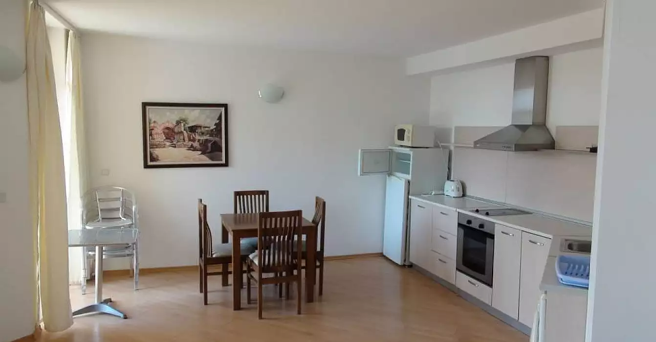 Flat 80m² in Bulgaria, Sunny Beach. Priced at 34500€ rent photo-1