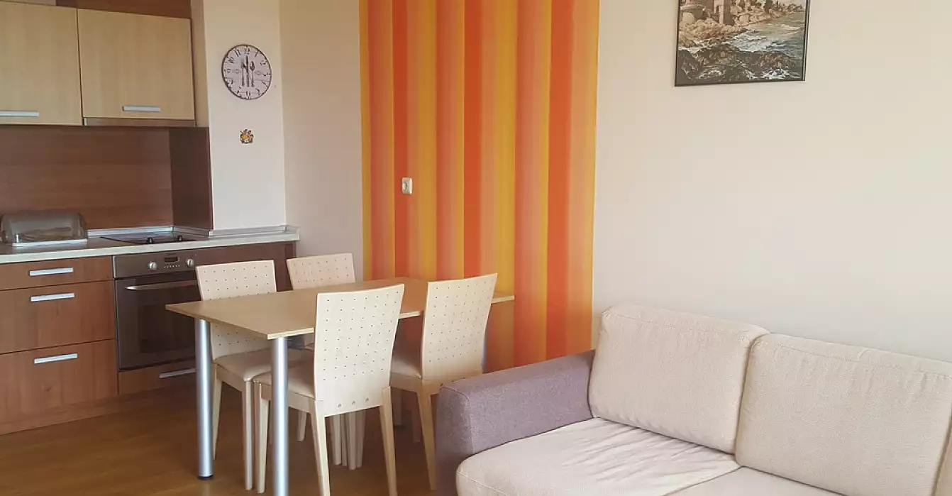 Flat 73m² in Bulgaria, Sunny Beach. Priced at 36000€ rent photo-1