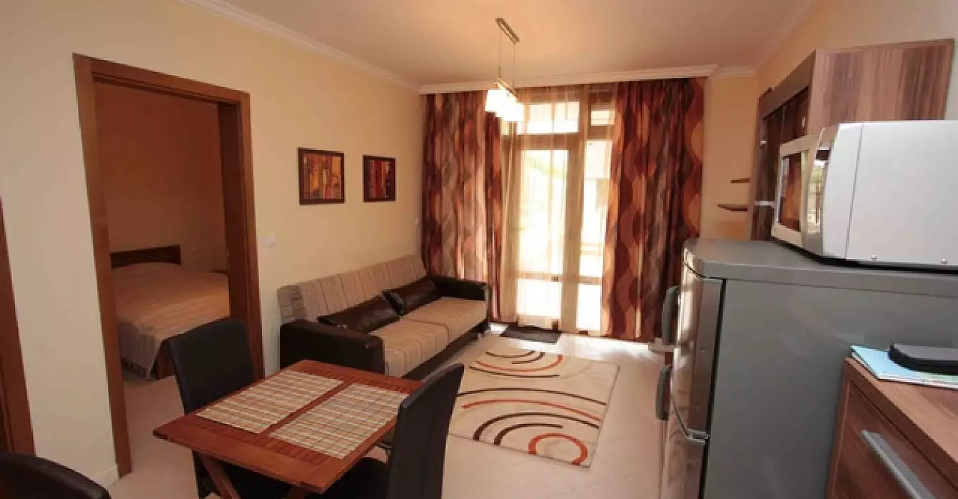 Flat 54m² in Bulgaria, Sozopol. Priced at 54000€ rent photo-1
