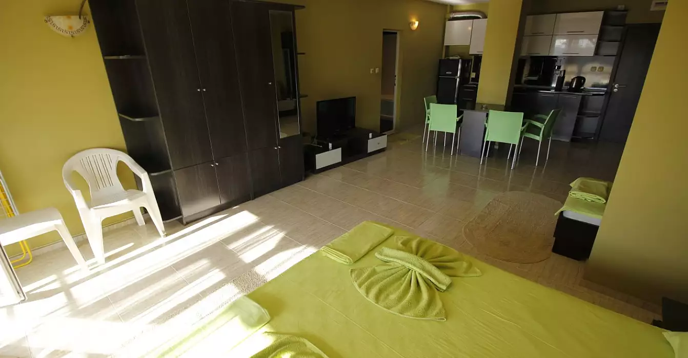 Flat 70m² in Bulgaria, Sunny Beach. Priced at 26000€ rent photo-1