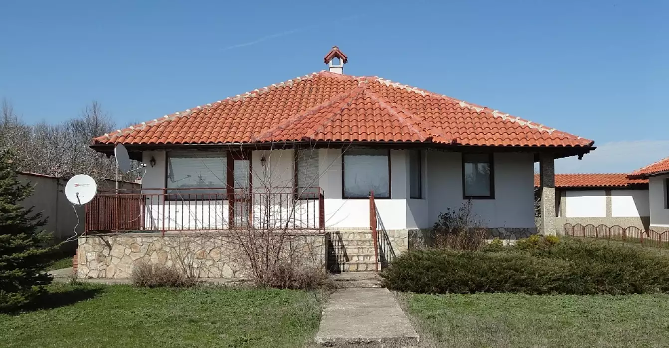 Villa 140m² in Bulgaria, Varna. Priced at 90000€ rent photo-1