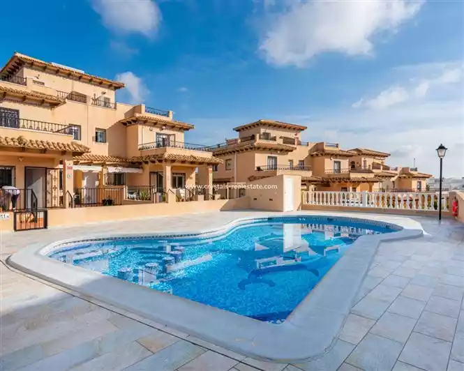 Flat 68m² in Spain, Orihuela Costa. Priced at 145000€ rent photo-2