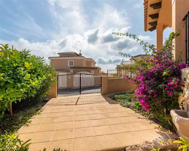 Flat 68m² in Spain, Orihuela Costa. Priced at 145000€ rent photo-23