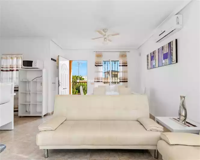 Flat 68m² in Spain, Orihuela Costa. Priced at 145000€ rent photo-6