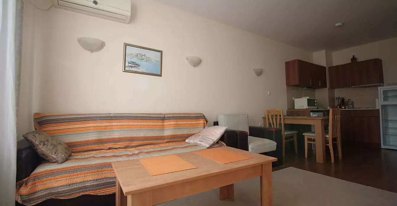 Flat 61m² in Bulgaria, Sunny Beach. Priced at 34500€ rent photo-1