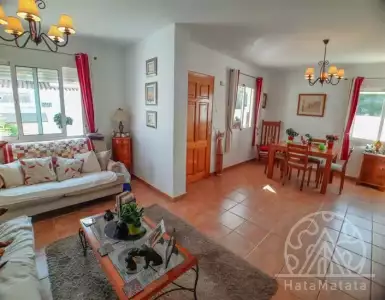 Buy in Spain for 259999€