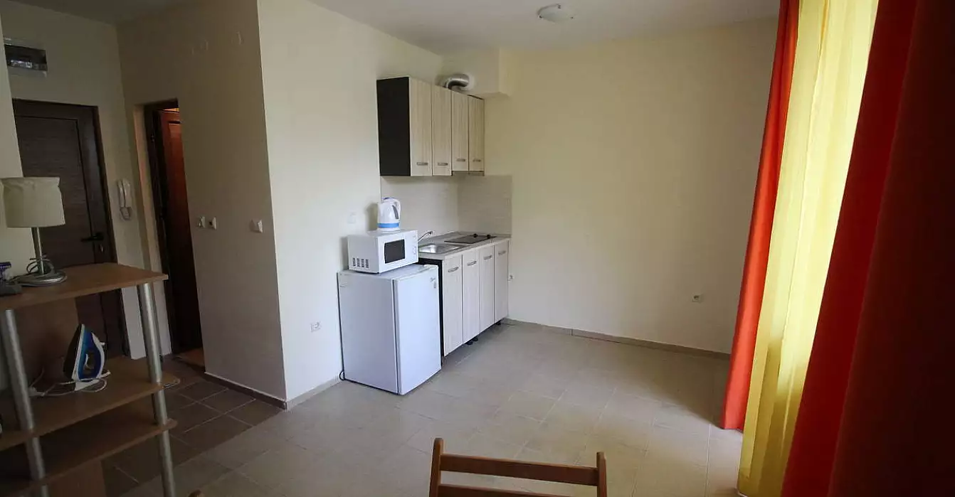 Flat 36m² in Bulgaria, Sunny Beach. Priced at 12000€ rent photo-1