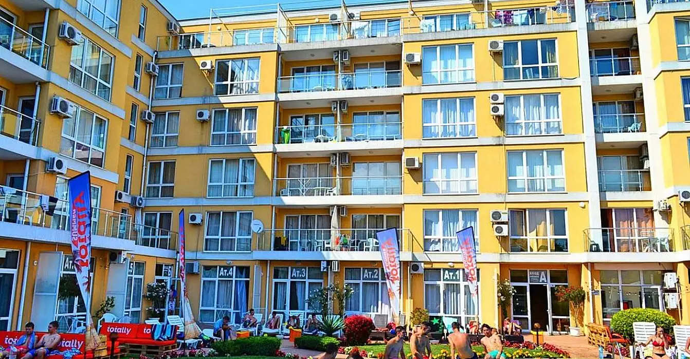 Flat 43m² in Bulgaria, Sunny Beach. Priced at 16000€ rent photo-1