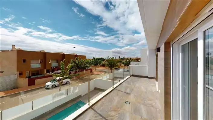 Flat 186m² in Spain, San Pedro del Pinatar. Priced at 379000€ rent photo-3